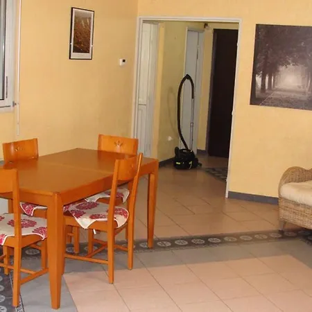 Apartament T4 Proche Hypercentre, Box Auto Prive Et Loggia Tuluza