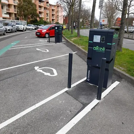 T4 Proche Hypercentre, Box Auto Prive Et Loggia Tuluza