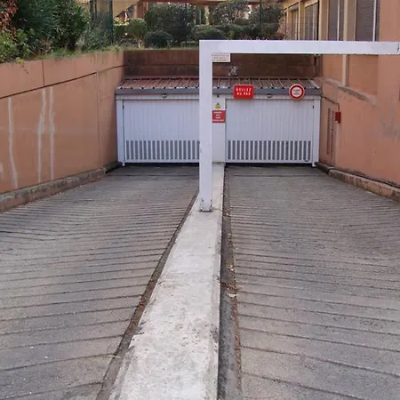 T4 Proche Hypercentre, Box Auto Prive Et Loggia * Τουλούζη